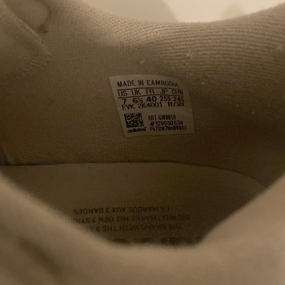 Adidas Ozweego Sneakers - Picture 6 of 7